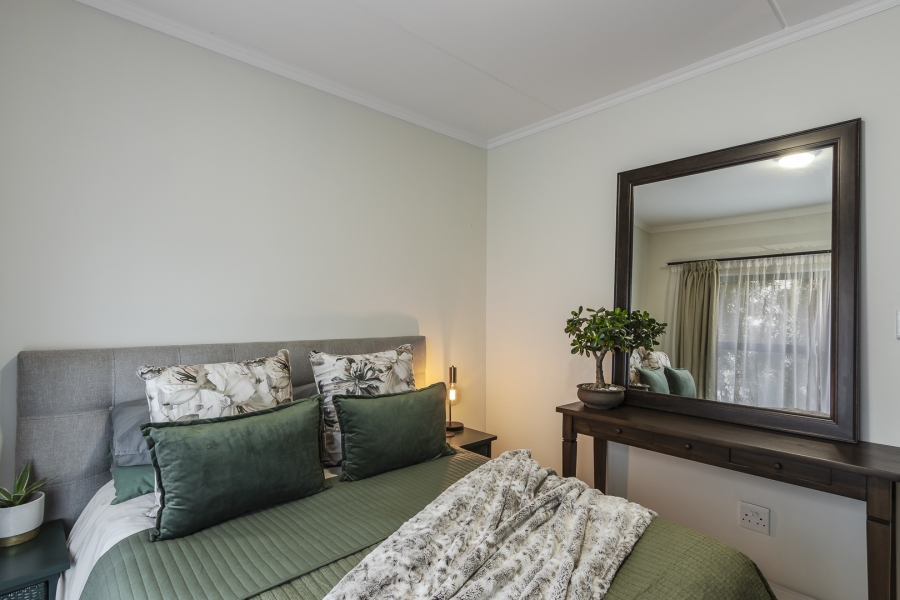 To Let 3 Bedroom Property for Rent in De Velde Western Cape